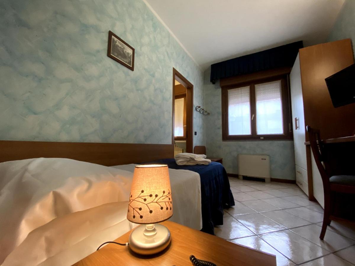 Sole Della Franciacorta - Hotel & Restaurant Capriolo Екстериор снимка