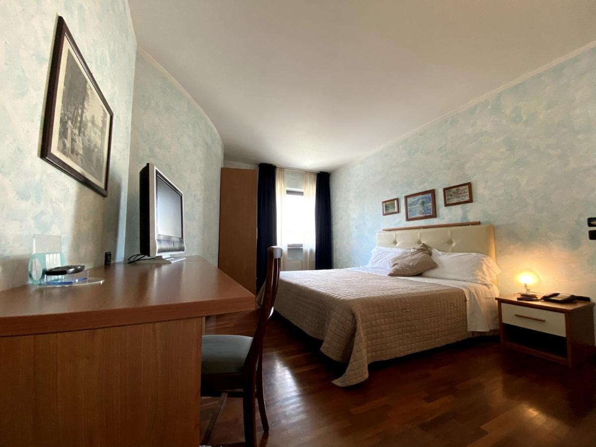 Sole Della Franciacorta - Hotel & Restaurant Capriolo Екстериор снимка