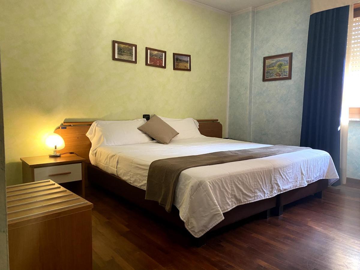 Sole Della Franciacorta - Hotel & Restaurant Capriolo Екстериор снимка