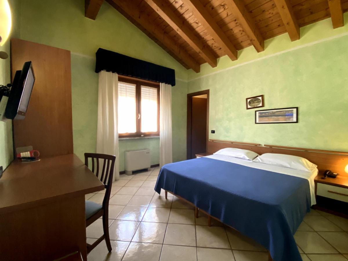 Sole Della Franciacorta - Hotel & Restaurant Capriolo Екстериор снимка