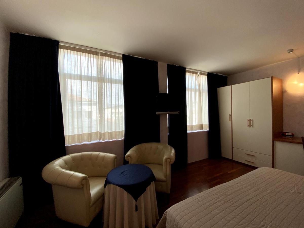 Sole Della Franciacorta - Hotel & Restaurant Capriolo Екстериор снимка