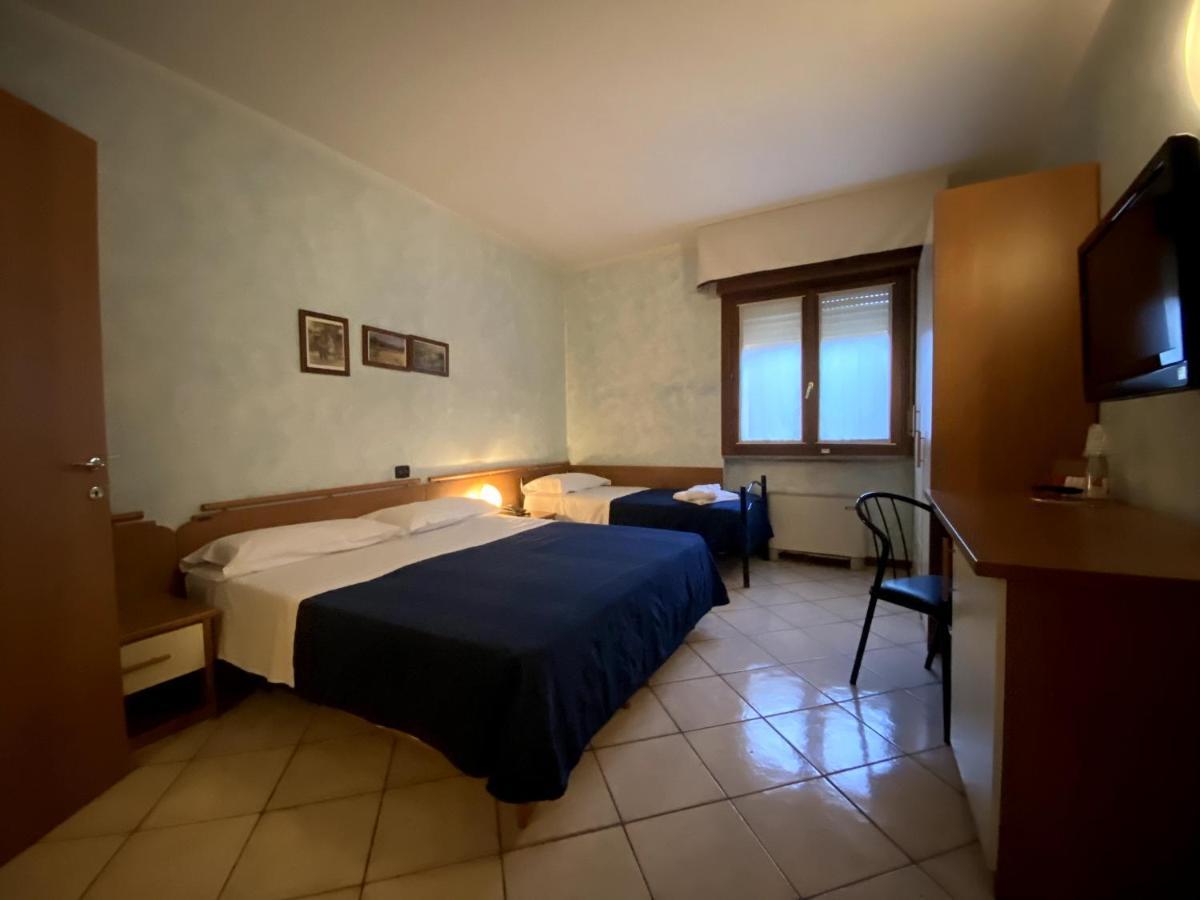 Sole Della Franciacorta - Hotel & Restaurant Capriolo Екстериор снимка